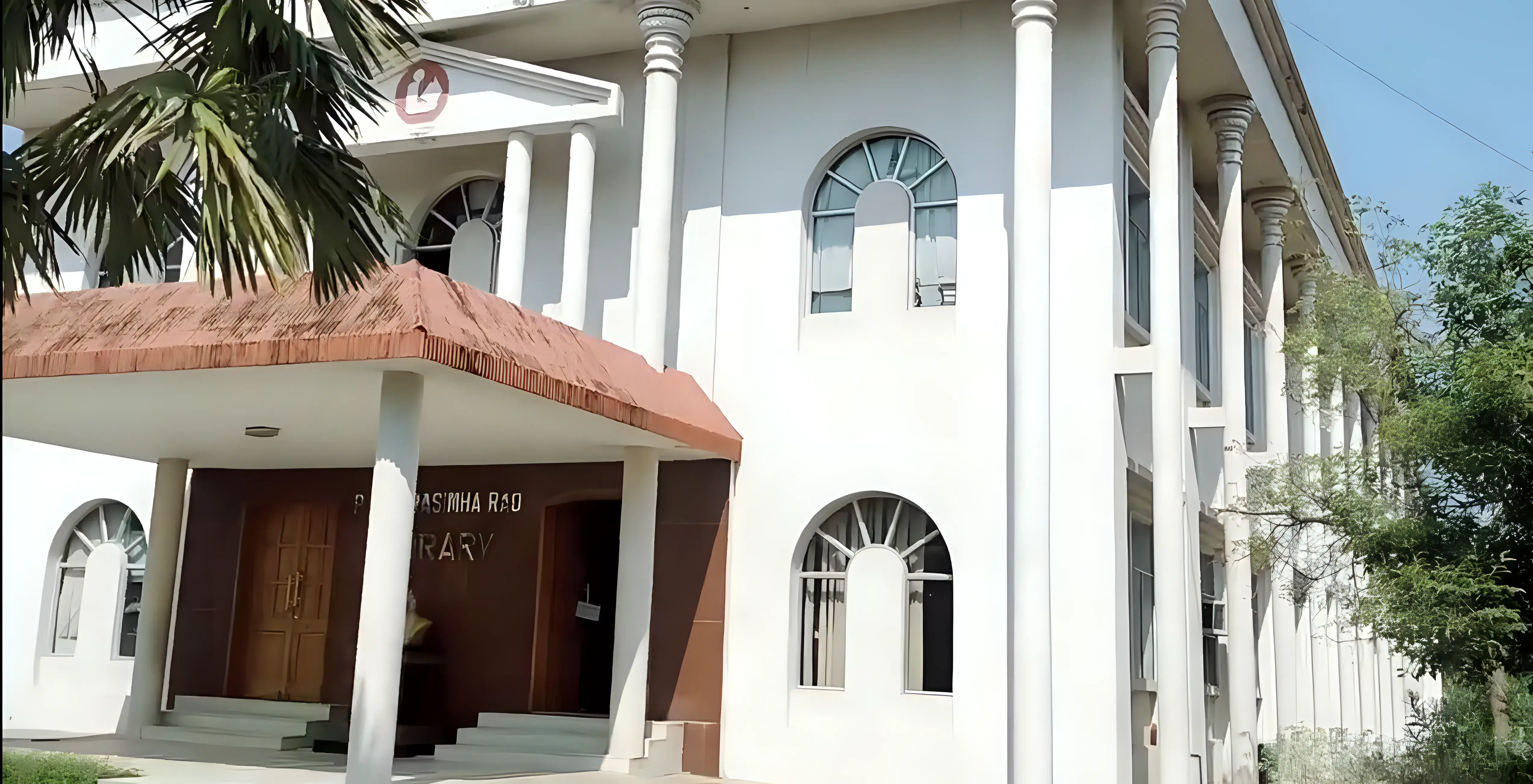Kavikulguru Institute of Technology and Science Nagpur library photo 1
